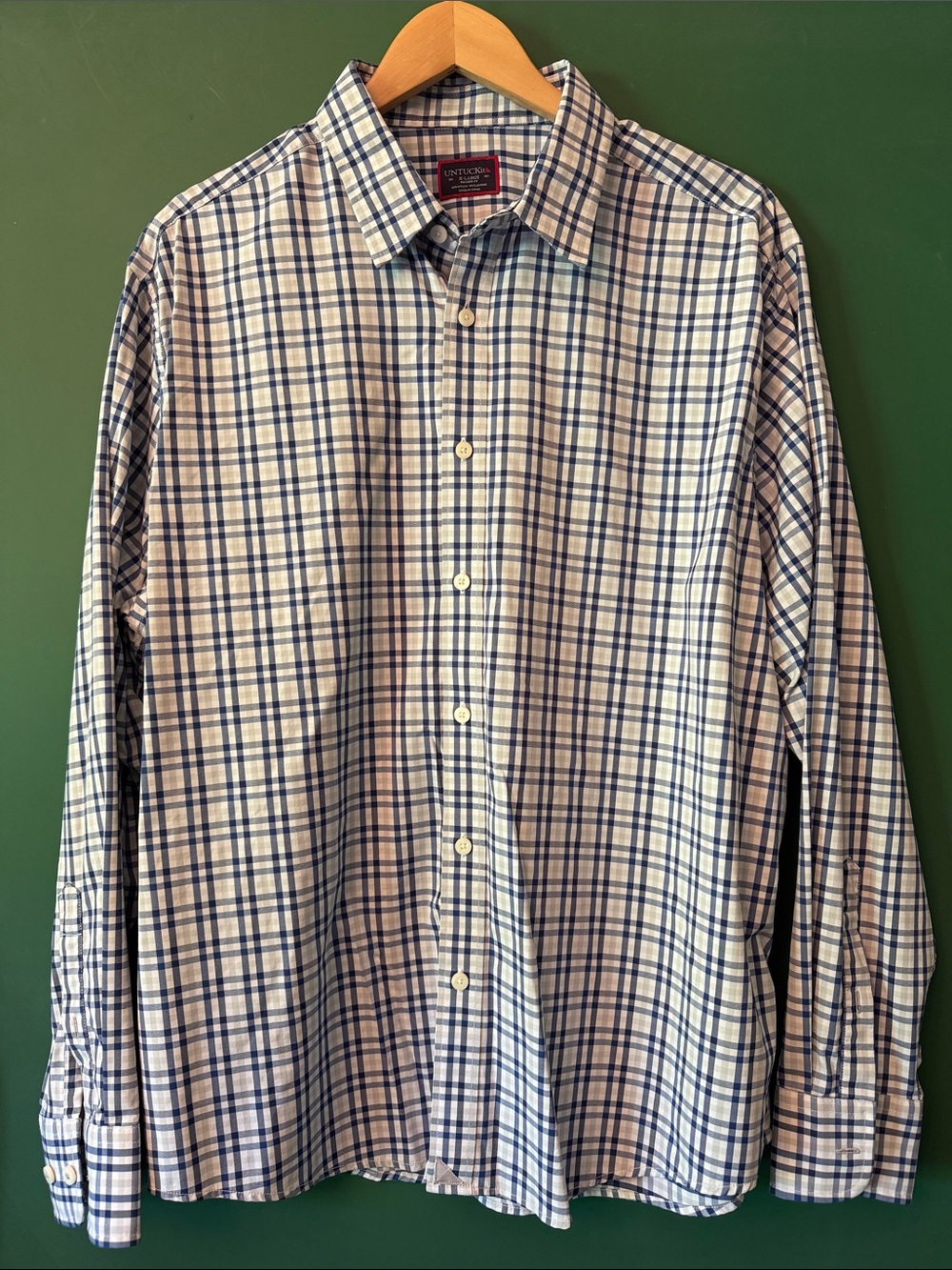 UNTUCKit Performance Blue, White & Grey Plaid Button Down Shirt Business Casual